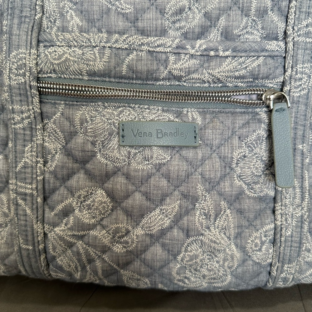 VERA BRADLEY ICONIC VERA TOTE PARK LACE - Picture 3 of 8